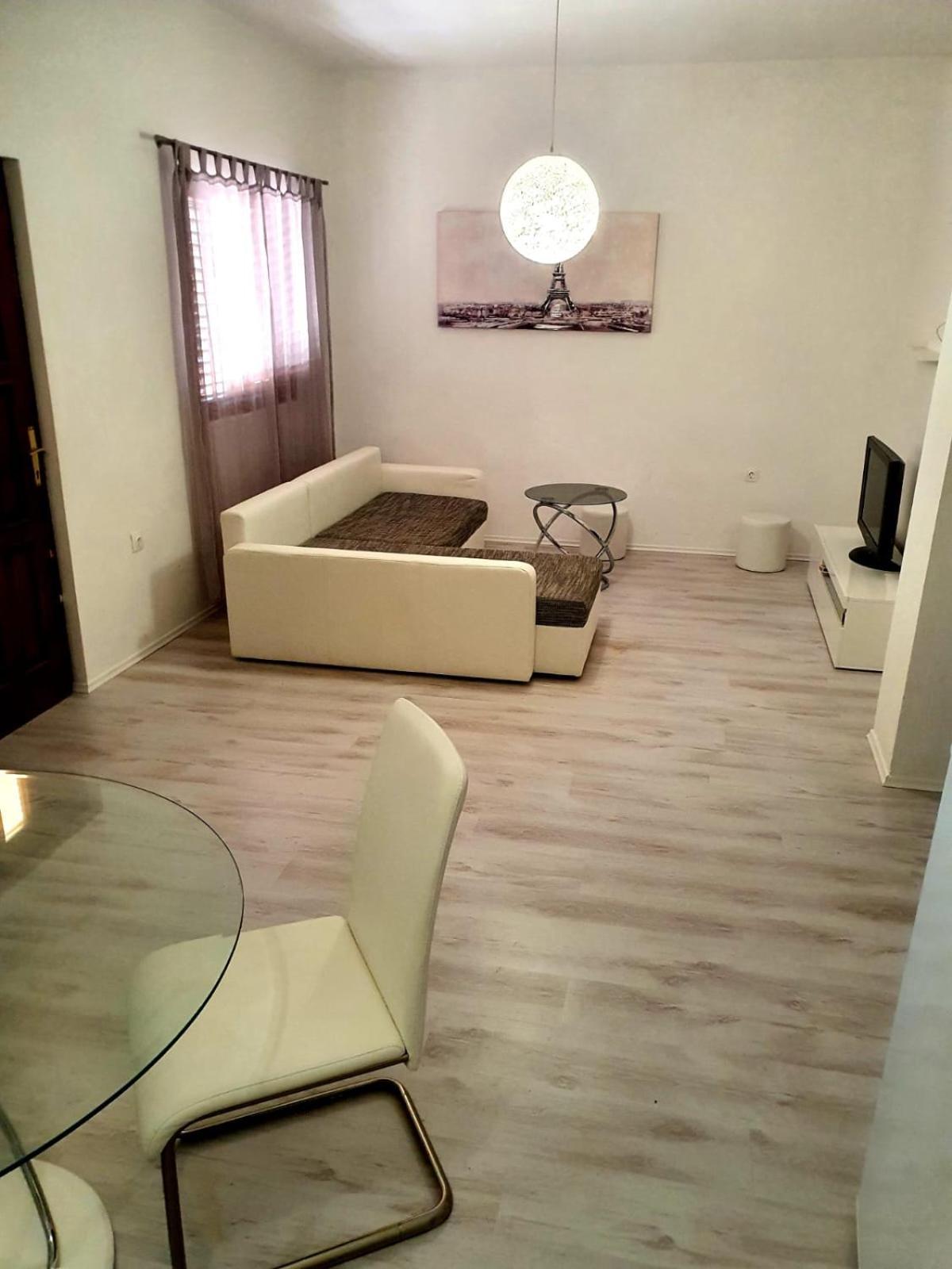 Apartmani Desnica Kruševo Exterior foto